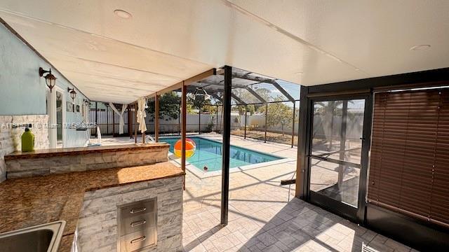 Building Photo - 6980 Scott St