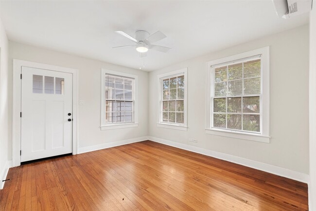 Building Photo - 1408 Kipling St