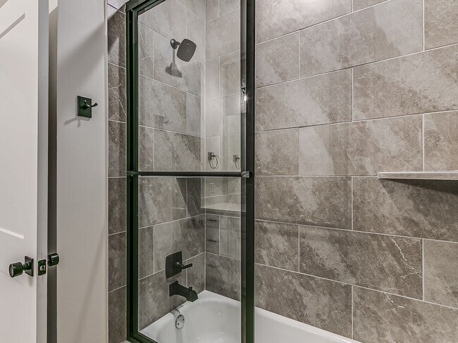 Building Photo - Brand New Duplex + 3 bedrooms + 2 bathrooms + 1 car garage + Prime OKC Location