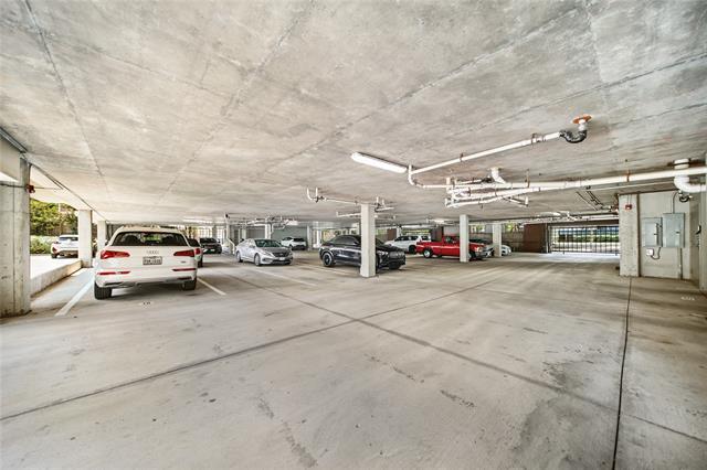 Building Photo - 4333 Gilbert Ave