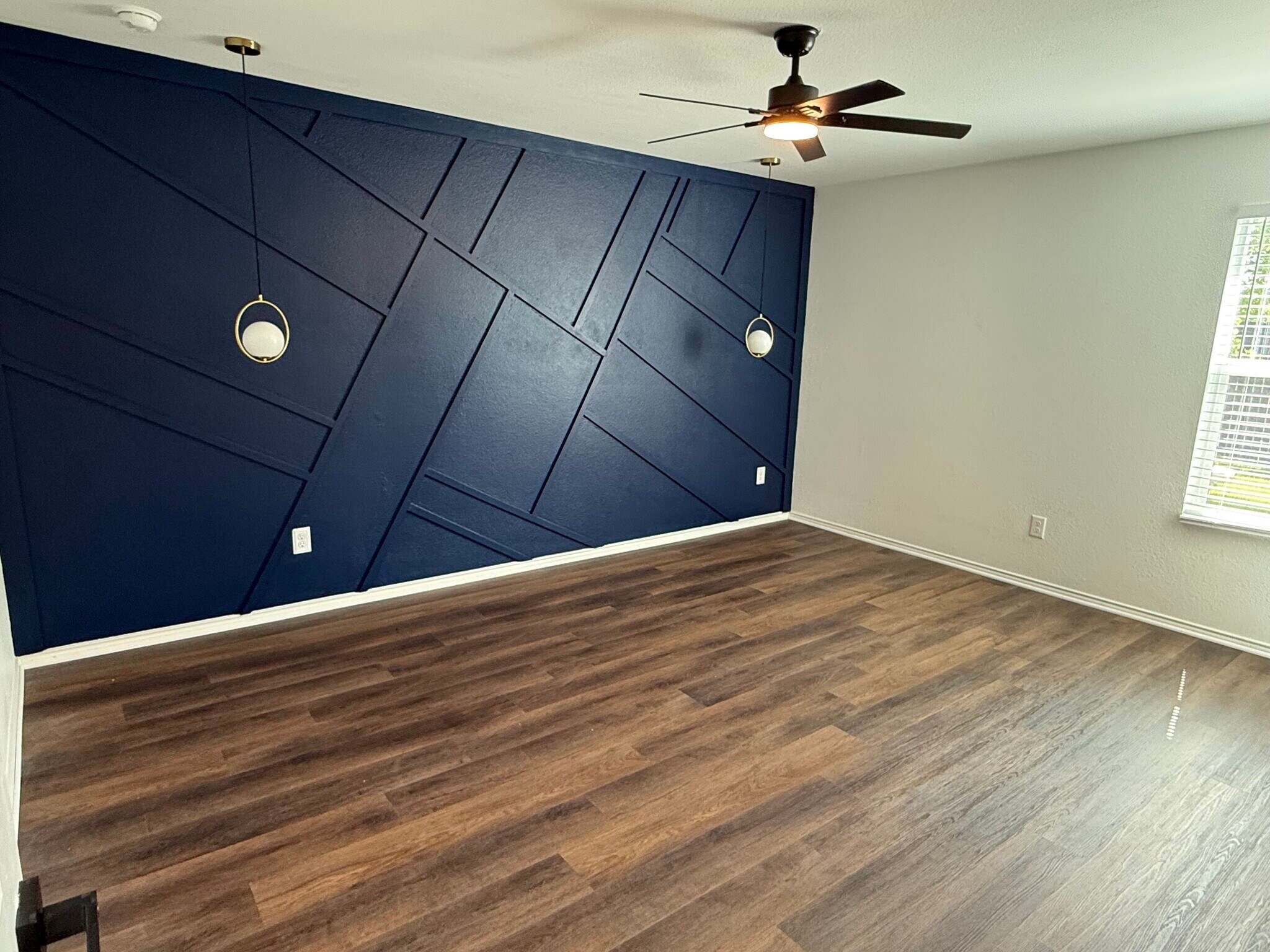 Building Photo - 7321 Woodpecker Dr