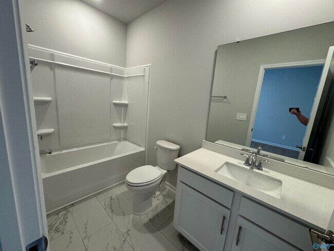 Building Photo - 15589 Ruthie Lynn Dr