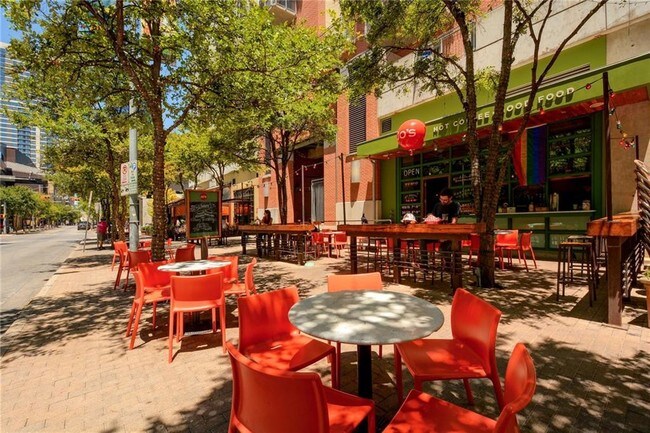 Building Photo - 210 Lavaca St