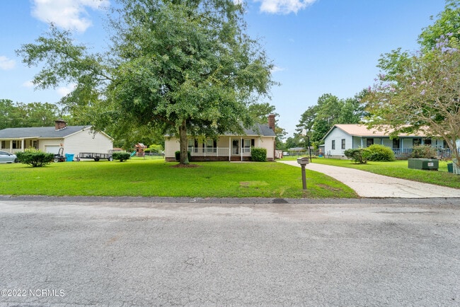 Building Photo - 206 Lorraine Ct