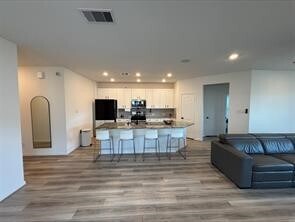 Building Photo - 1323 Rosemead Dr