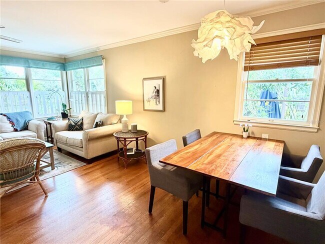 Building Photo - 4908 27th Ave S