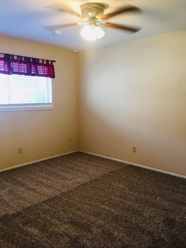 Building Photo - 16406 Moary Firth Dr