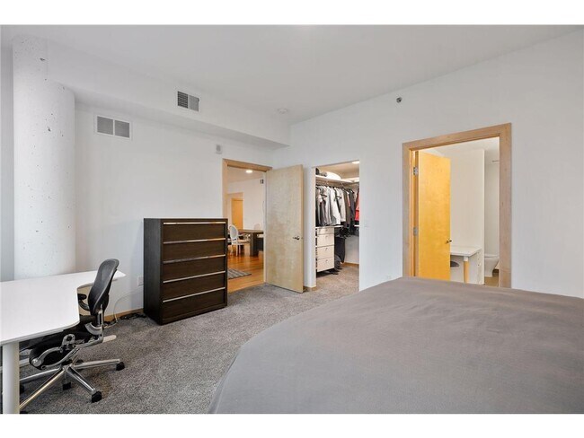 Building Photo - 1240 S 2nd St