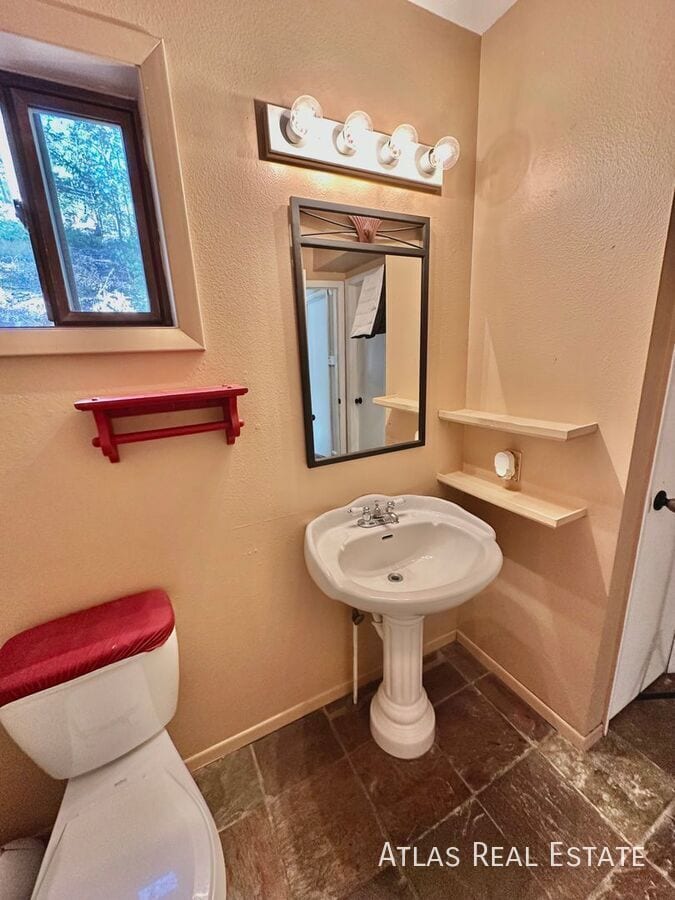 Building Photo - 1309 Browning Ave