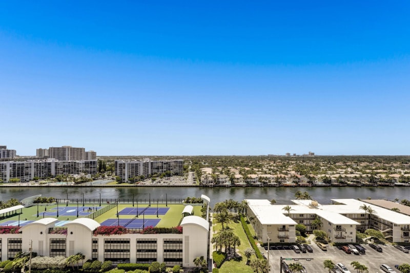 Building Photo - 2501 S Ocean Dr