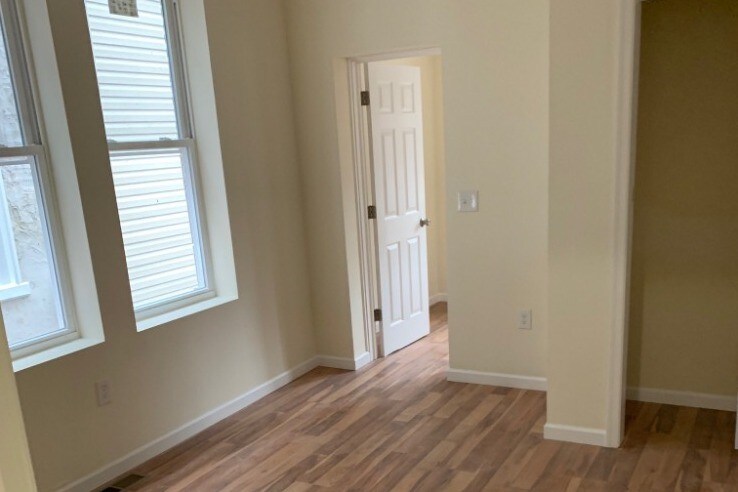 Building Photo - 4840 N Camac St