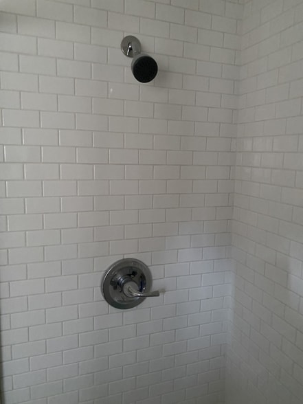 Building Photo - 712 Cantrell Ave