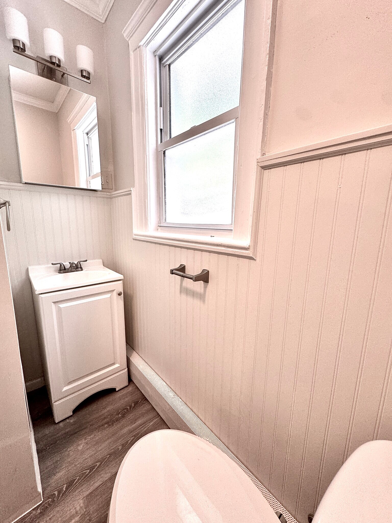 Building Photo - 50 Western Ave