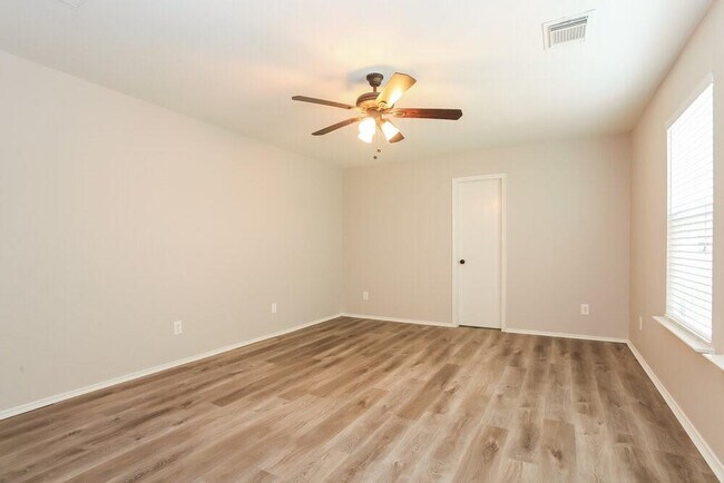 Building Photo - 11410 Flying Geese Ln