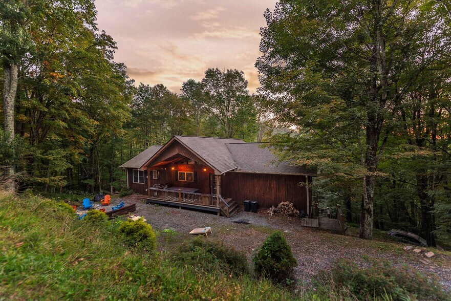 Building Photo - 1936 El Miner Dr