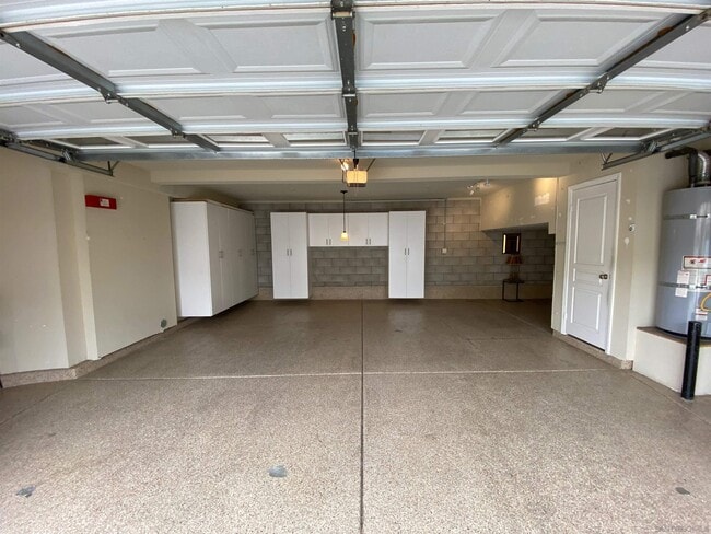 Building Photo - 3141 Harbor Ridge Ln