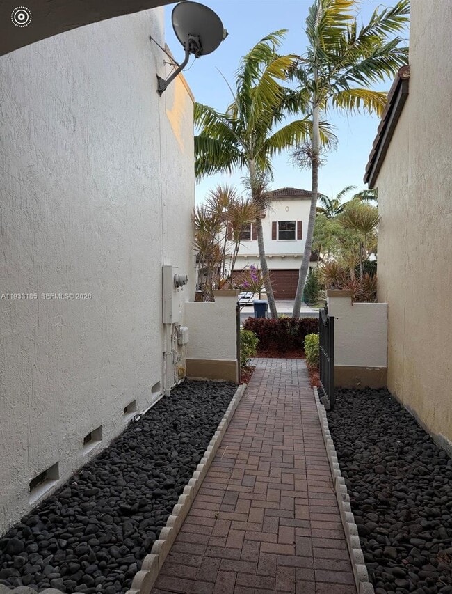 Building Photo - 8935 SW 228th Ln