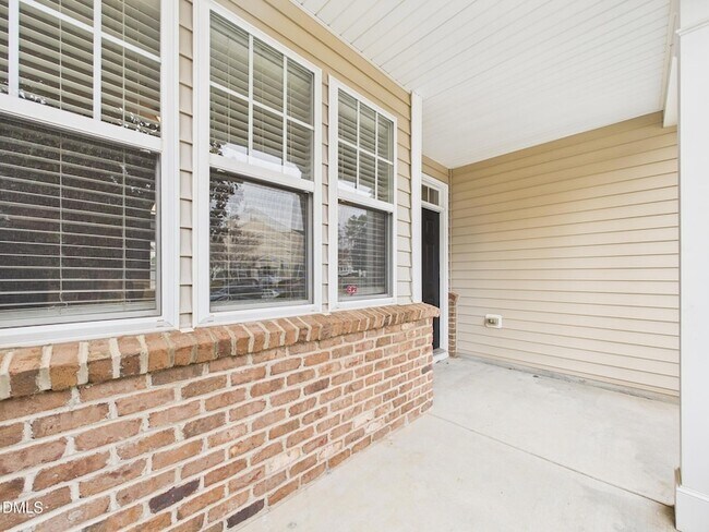 Building Photo - 302 Meeting Hall Dr