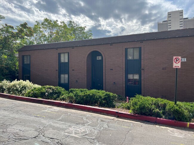 Building Photo - 68 E 200 S