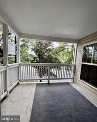 Building Photo - 1541 Lincoln Way