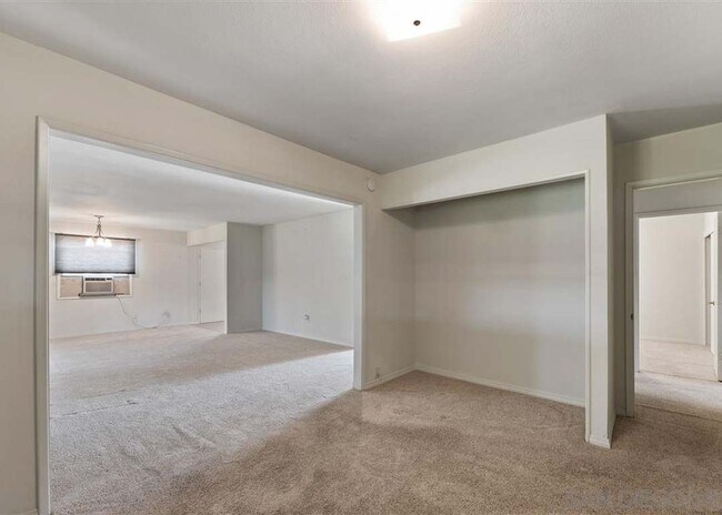 Building Photo - 12946 Conley St
