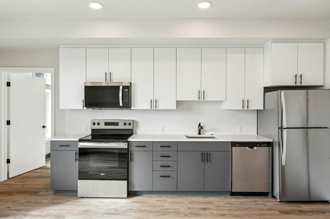 Building Photo - Cartwright Apartments