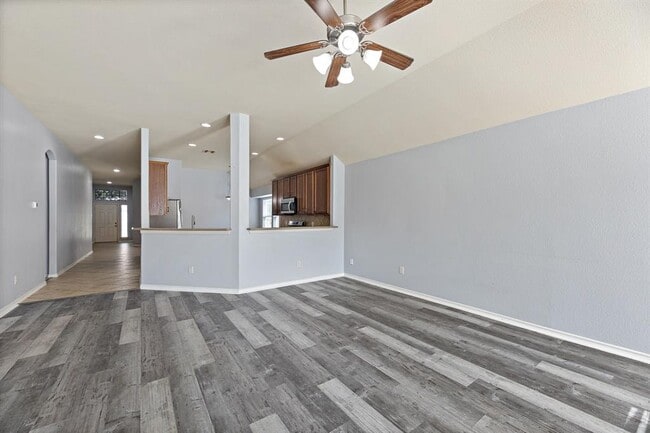Building Photo - 11617 Glen Knoll Dr