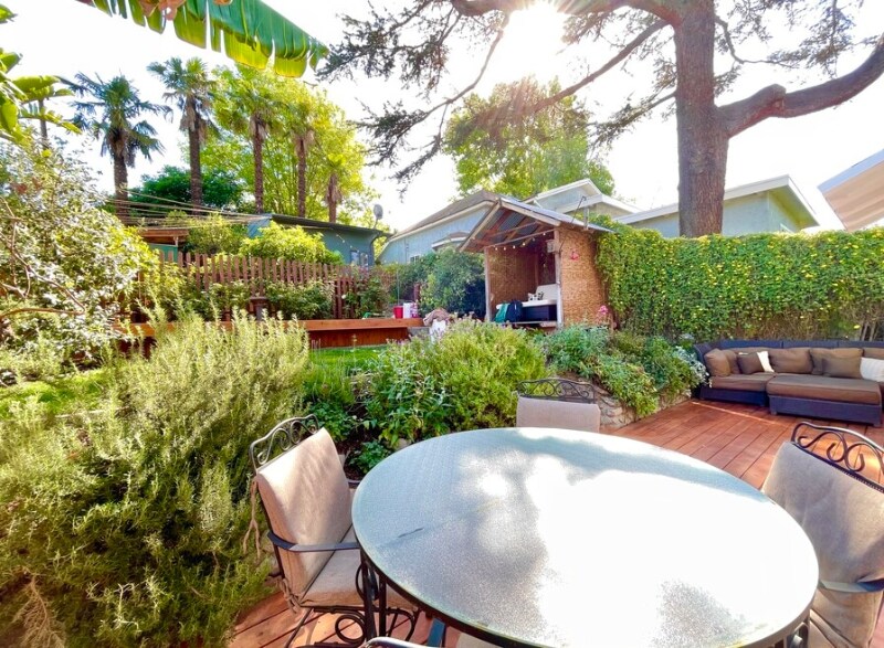 Building Photo - 2437 Arthur St