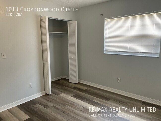 Building Photo - 1013 Croydonwood Cir
