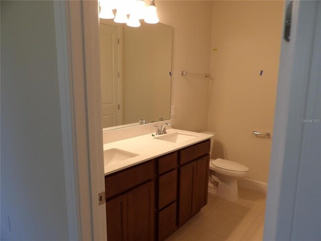 Building Photo - 17469 Back Bay Ct