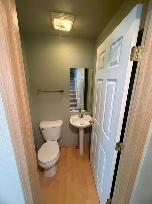Building Photo - 2 Story West Side Kalispell Townhouse