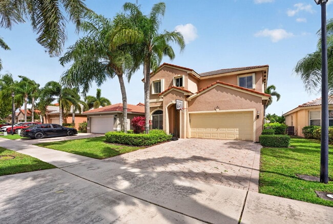 Building Photo - 3755 Pebblebrook Ct