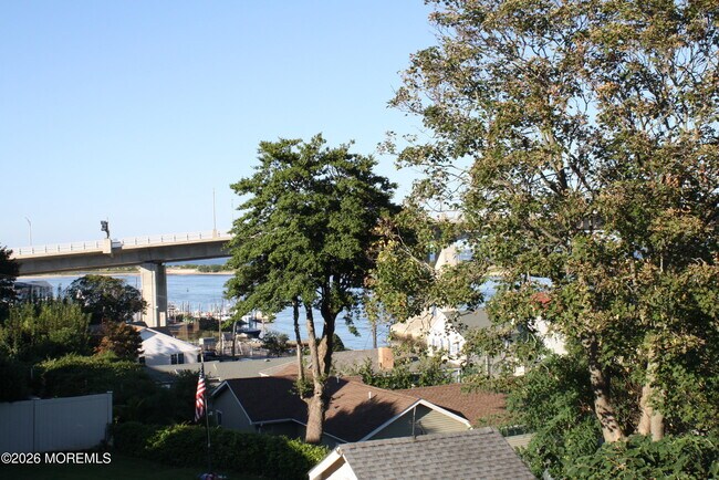 Building Photo - 42 Oceanview Ave