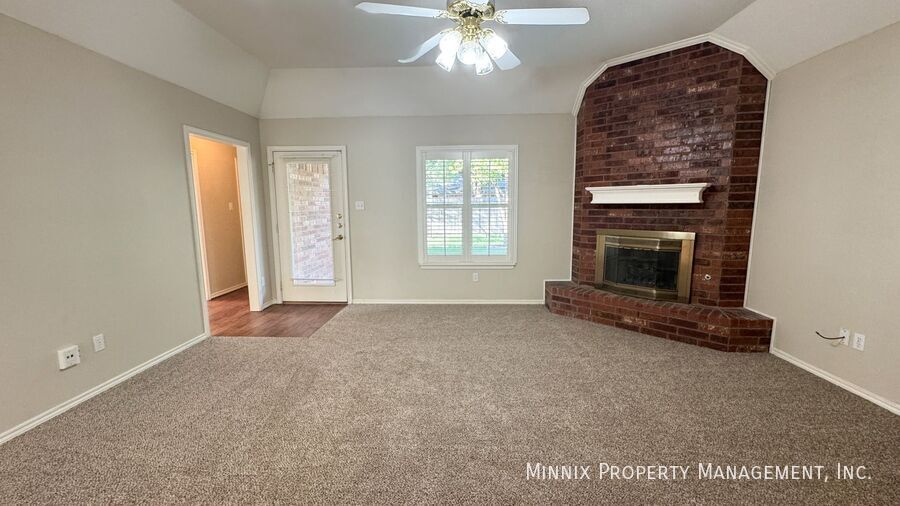 Building Photo - 2820 86th St