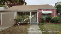 Building Photo - Remodeled unit, close to schools, easy acc...