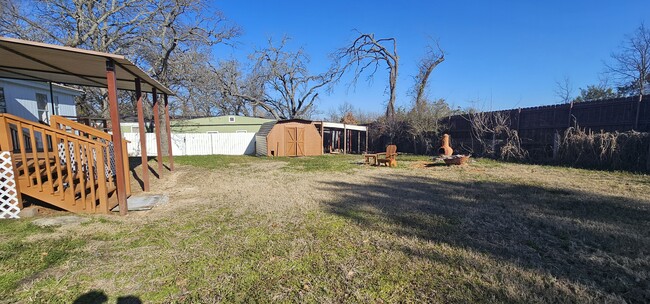 Building Photo - 707 Branding Iron Trail