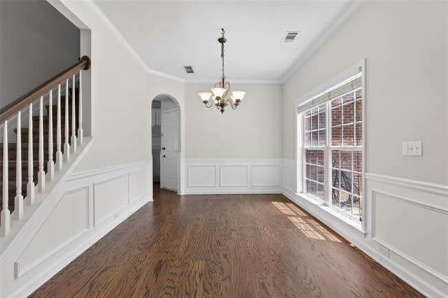 Building Photo - 2885 Stonehenge Ct