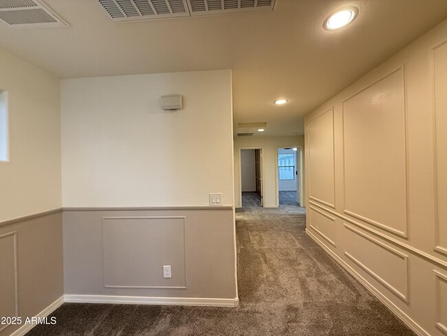 Building Photo - 1708 S 83rd Way