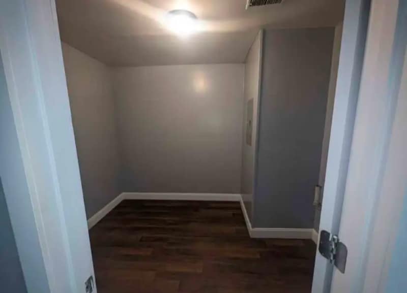 Building Photo - 14 N Ritchie Ave