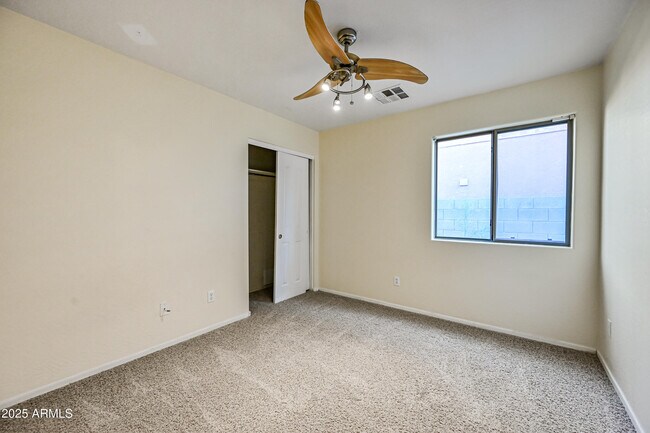 Building Photo - 2965 N 303rd Dr