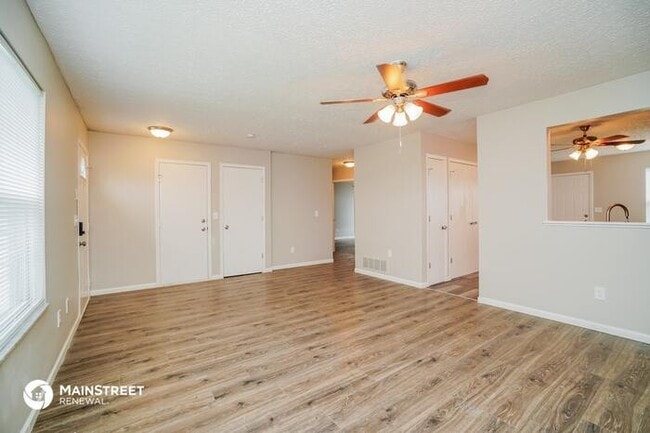 Building Photo - 1346 Hackworth St, Columbus, OH 43207