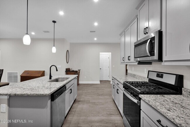 Building Photo - 91 Sydney Cv