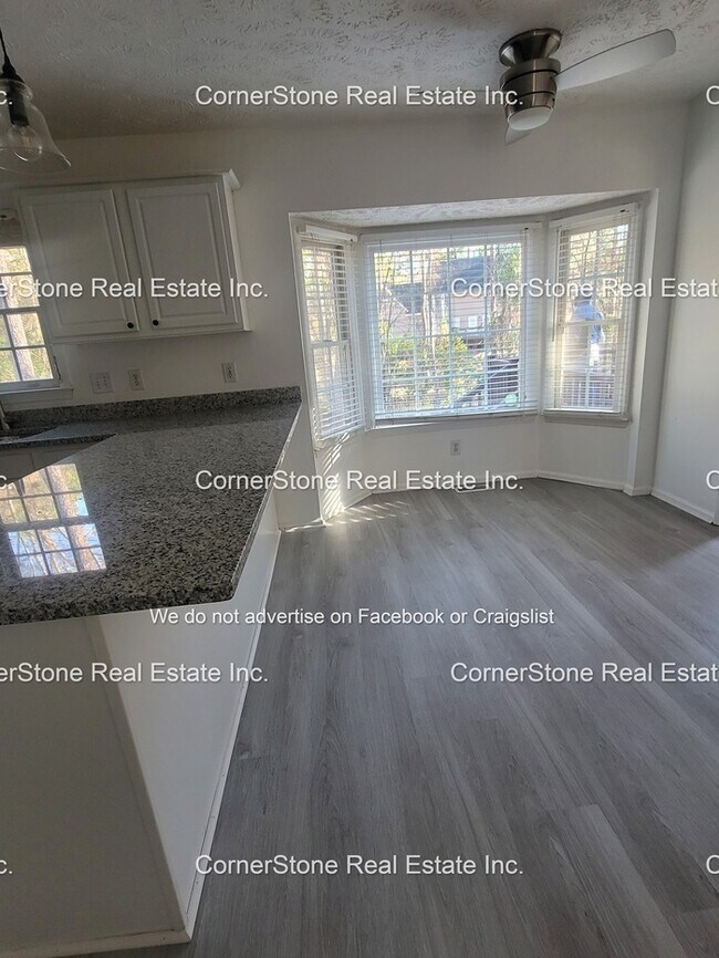 Building Photo - 3942 Watling Ct