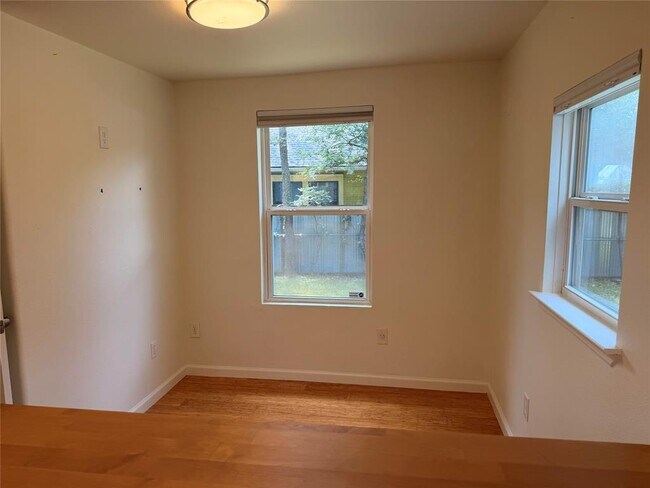 Building Photo - 1182 Pandora St