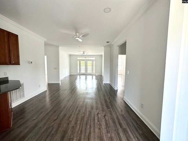 Building Photo - 149 Breezes Dr