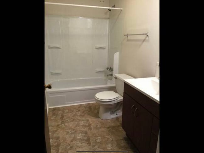 Building Photo - Arbor Meadows