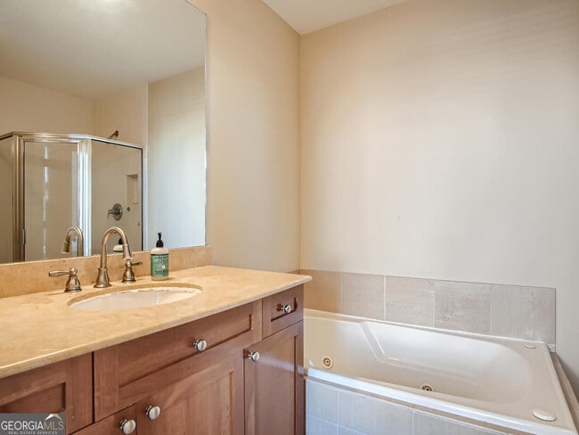 Building Photo - 57 Forsyth St NW