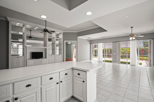 Building Photo - 3 Bedroom Single Family Home for Rent in I...