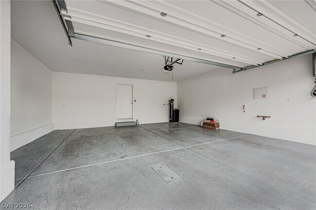 Building Photo - 9644 Axel Fls Ave
