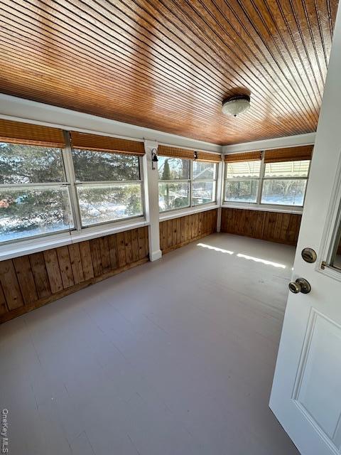 Building Photo - 5 Pine St